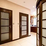 Plac Zbawiciela Elegant Apartment